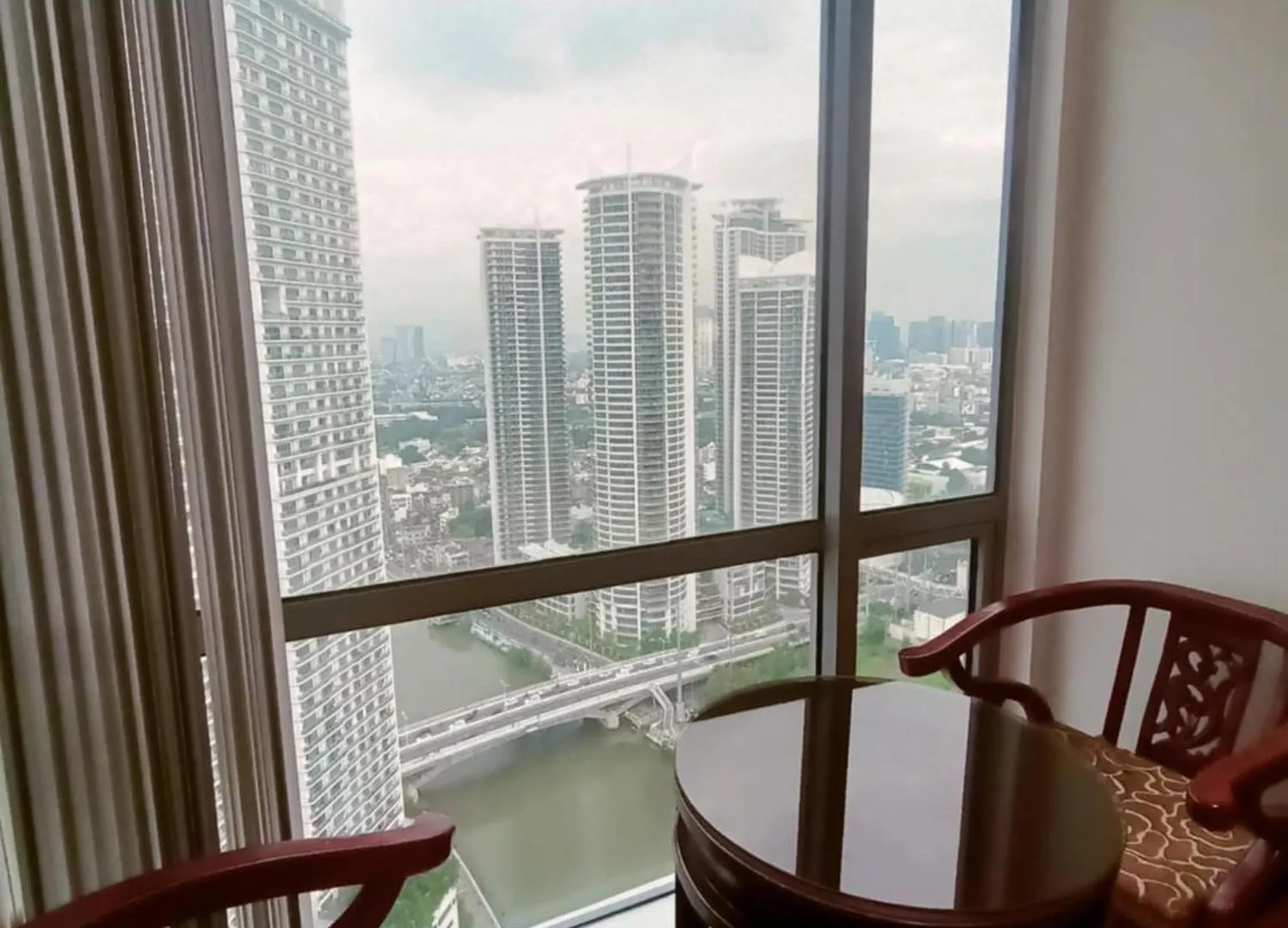 Acqua Private Residences Mandaluyong Πανσιόν